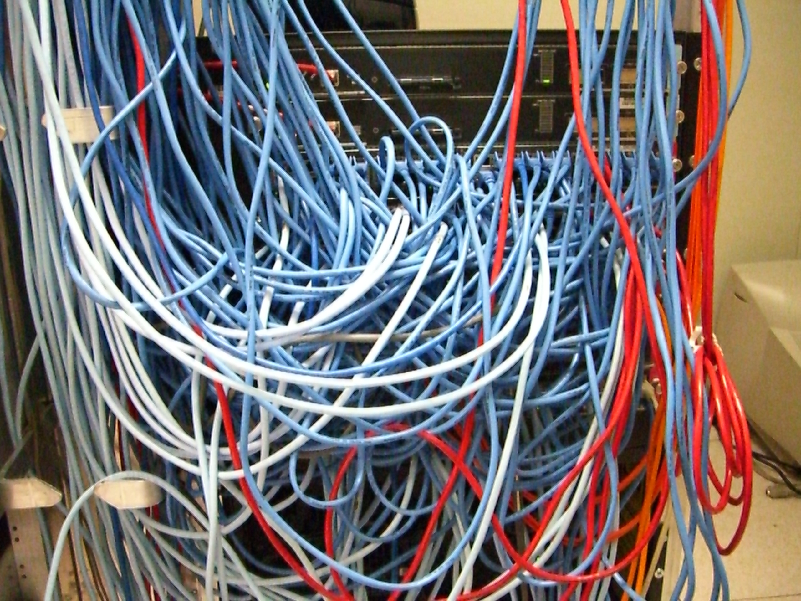 Network cabling in an enterprise server rack